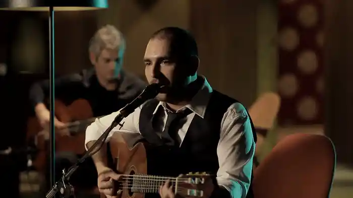 Do Chiado Ao Bairro Alto