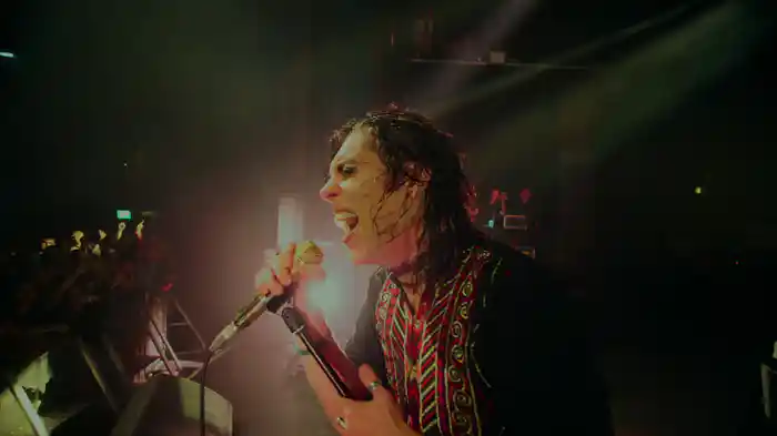 Fire (Pt. 1/Live At The O2 Forum Kentish Town/London/UK/2019)