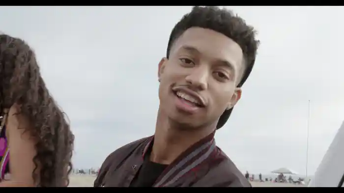 Undercover (Behind The Scenes)