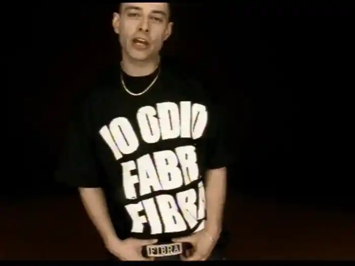 Applausi Per Fibra (Dirty Version Videoclip)