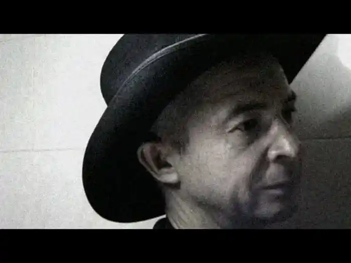 Everybody Needs a 303