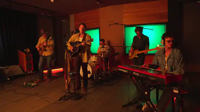 Toxic (Live at UMG Studios, London / 2025)