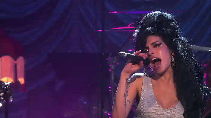 Valerie (Live from O2 Shepherd's Bush Empire, 2007)