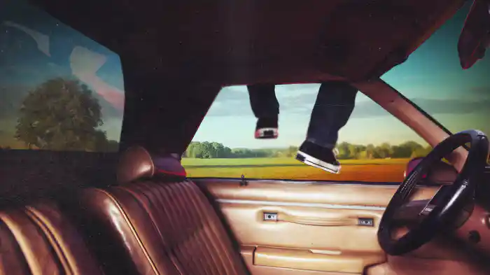 CHUCK TAYLORS (Visualizer)