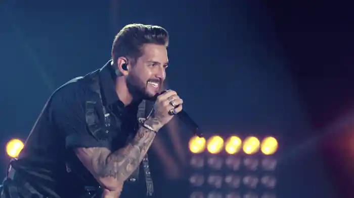 Flores (Sonho Épico) / Levada Louca / Prá Lá E Prá Cá (Ao Vivo Em Belo Horizonte / 2019)