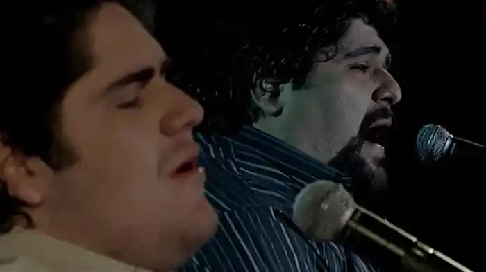 Temporal De Amor / Página De Amigos / Não Olha Assim (Ao Vivo)