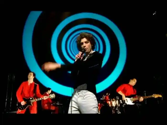 ラヴ・トゥデイ