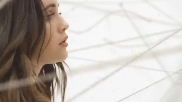 yes girl (Official Video)