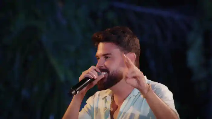 Por Causa Dessa Mulher (Ao Vivo)