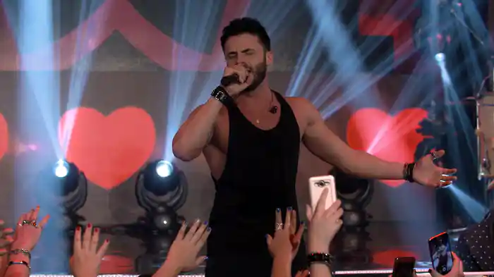 Foi Ficando Sério (Ao Vivo)