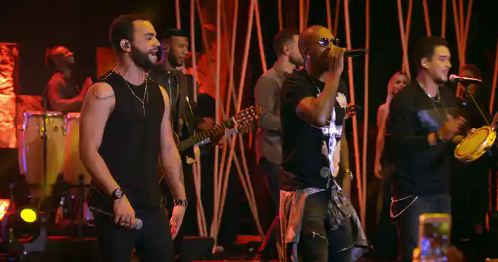 Chama No Problema (Ao Vivo Em São José Do Rio Preto / 2019)