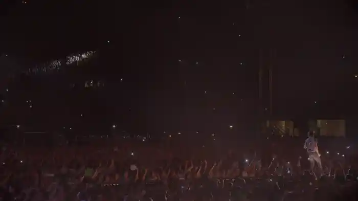 Tan Solo Tú (En Directo En El Estadio Olímpico De La Cartuja De Sevilla / 2016)
