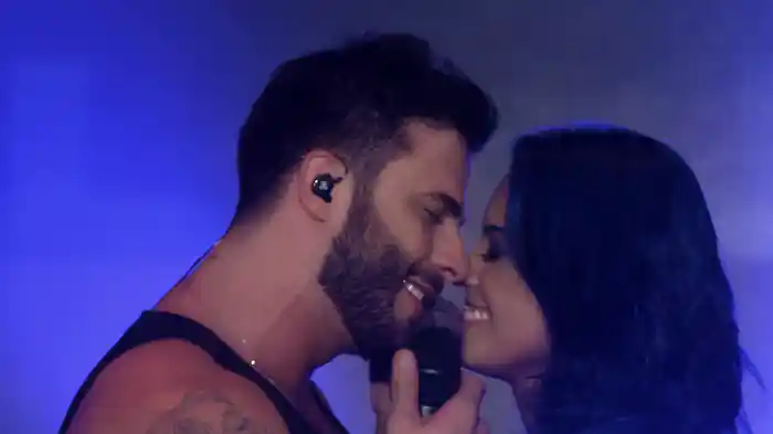 De Calcinha E Camiseta (Ao Vivo)