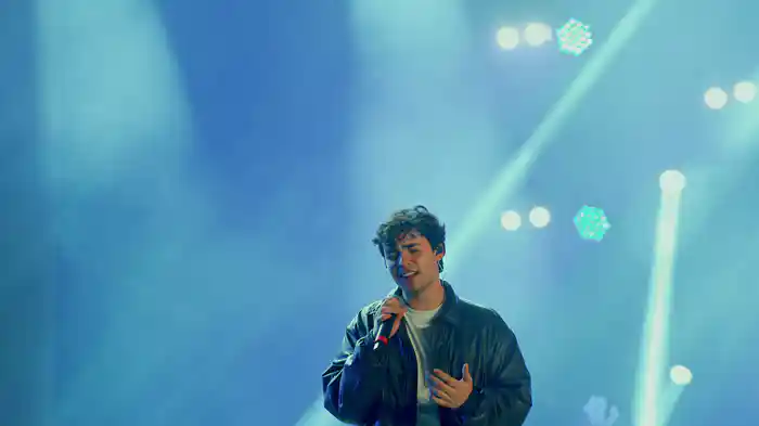 Último Romântico (Ao Vivo Em São Paulo / 2026)