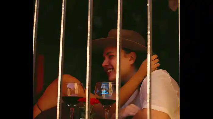 TUDO TEM SEU TEMPO