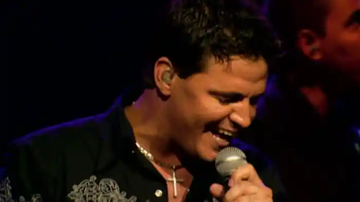 Acabou O Amor (Ao Vivo)