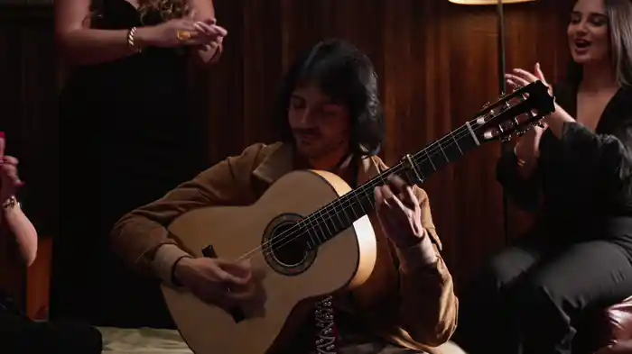 Suena Una Guitarra (Bulería)