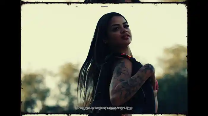 Giuliana Flores