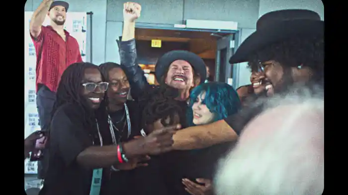 Better Believe (Eddie Vedder, in partnership w/ Guitars Over Guns, at the Obama Presidential Center)