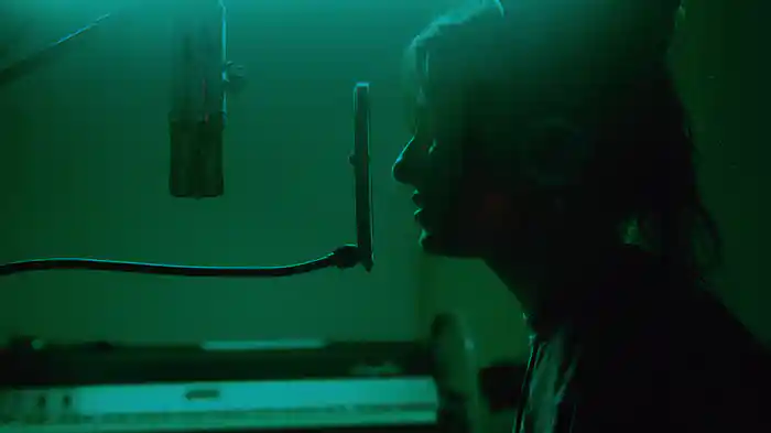 Genie In A Bottle (Visualizer)