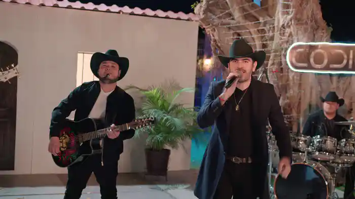 Los Arrimados (En Vivo)