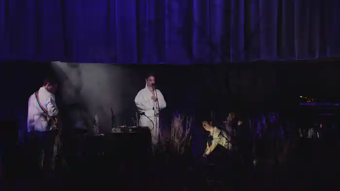 Intro (Californian Soil Live)