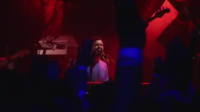 Uncomplicated (Live From Sydney, AU/2020)