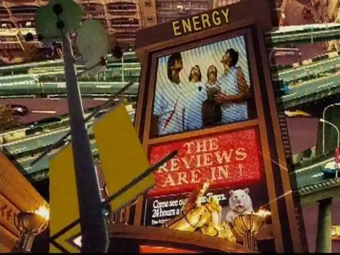 Leave Me Alone (Karaoke)