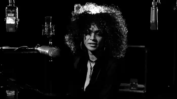 Place To Hide (1 Mic 1 Take)