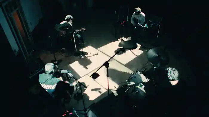 Headlights (At Blackbird Studios) [Live]