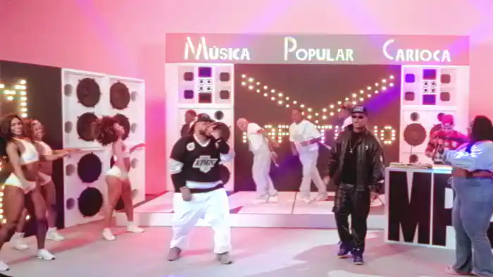 BONDE DOS ESTRAGA FESTA