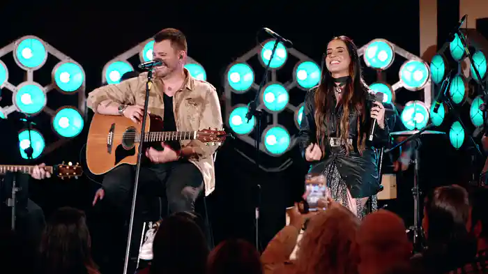 Falando Às Paredes / Fotografia (Ao Vivo Em São Paulo / 2025)