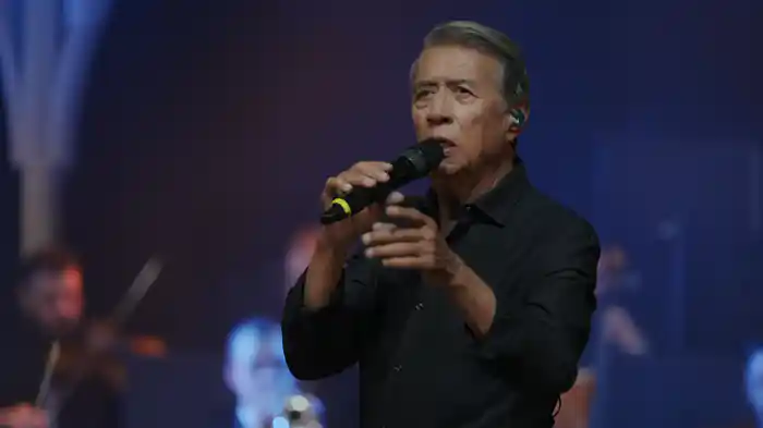 Después De Tanto (En Vivo)