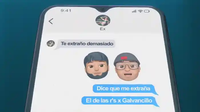 Dice Que Me Extraña (III / LETRA)
