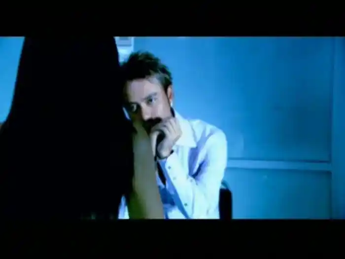 Wen Bie De Wei Zhi (Karaoke)