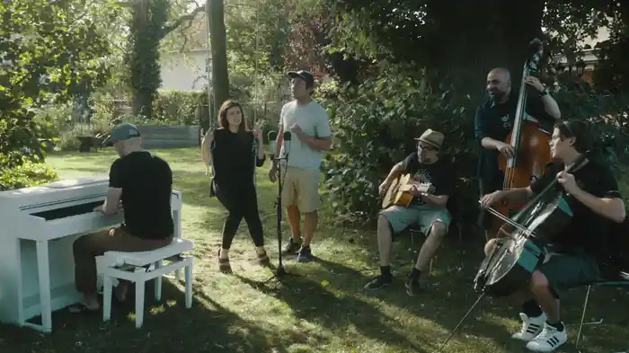 Alles ist jetzt (Akustik)