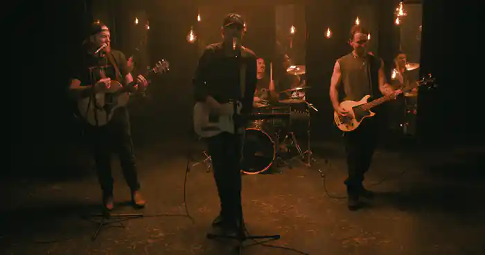 Somebody I Know (Visualizer)