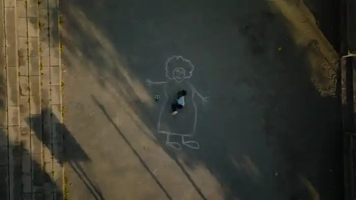 Kriminellt att va jag (Lyric Video)