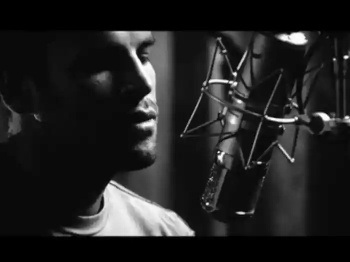 They Do, They Don't (Live from the Solar Powered Plastic Plant, Chyron)