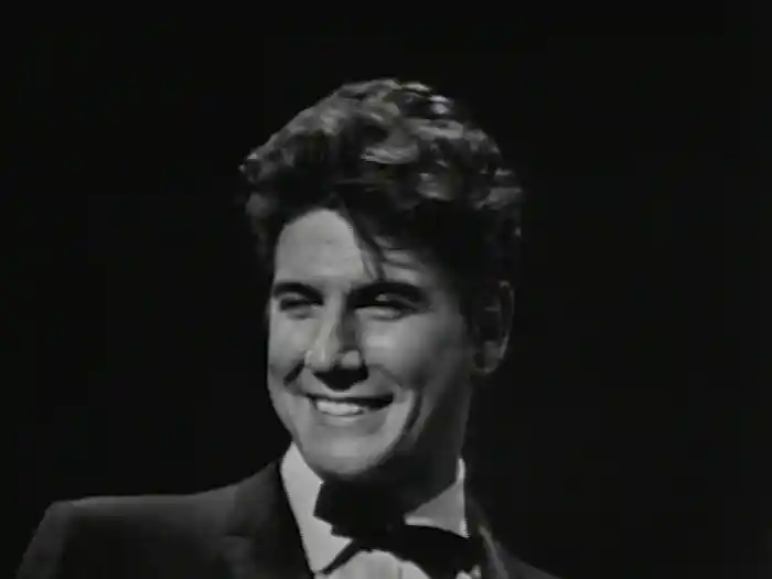 I'm Movin' On/Just Because (Medley/Live On The Ed Sullivan Show, June 2, 1963)