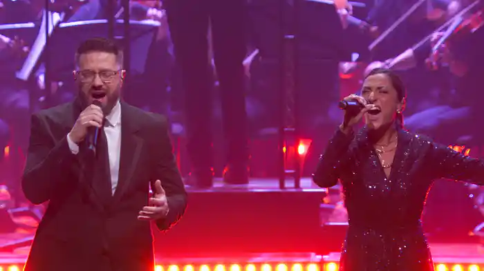 Away In A Manger (Live In Nashville, TN, 2022)