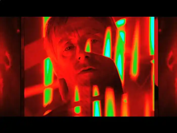 ザット・デンジャラス・エイジ