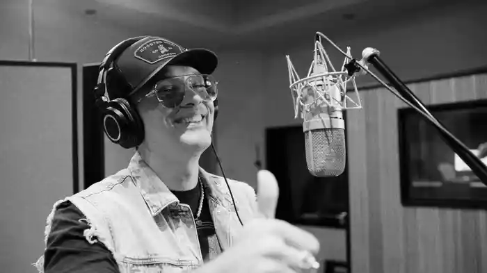 Estás Bien Bonita (Duet Version)