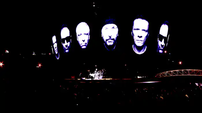 City Of Blinding Lights (Taken from U2 360°)