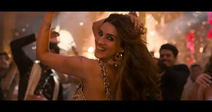 Jag Se Laaj (From “Cocktail 2”)