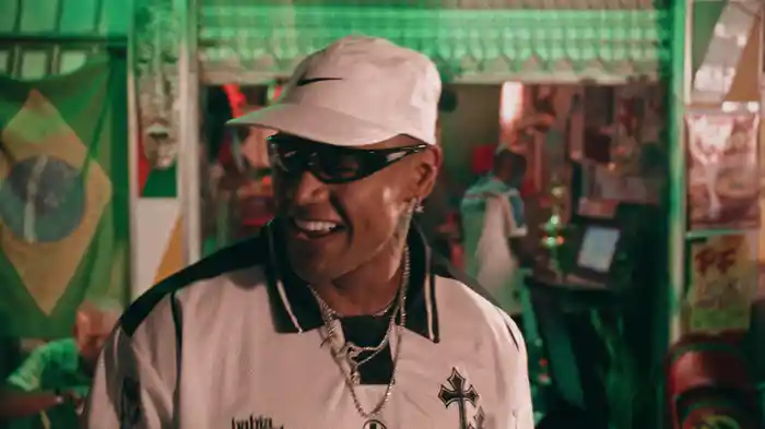 Surto Coletivo (Ao Vivo Em Salvador / 2024)