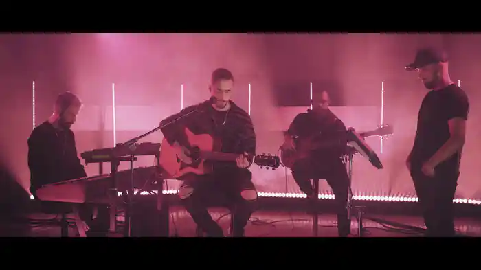 Diferente (South Side Boy (Ao Vivo Em Lisboa, 2020))