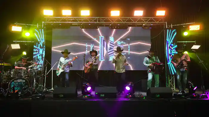 La Charola (En Vivo)