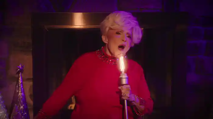 Rockin’ Around the Christmas Tree (Little Miss Dynamite Edition)