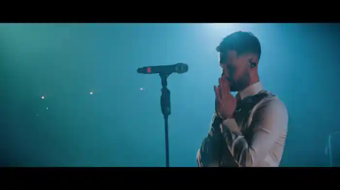 Calum Scott – Live at Union Chapel 2018 (Behind The Scenes)